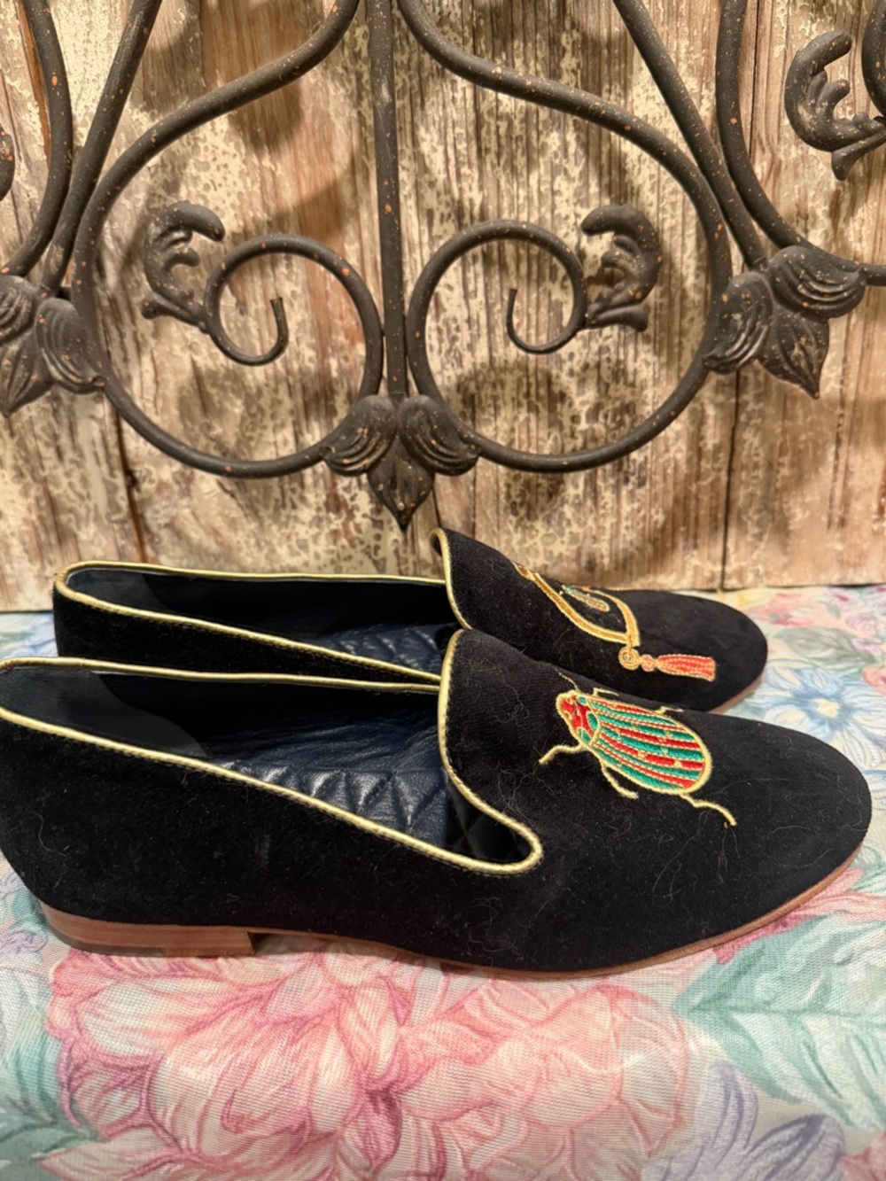 Ronner the Rönner Mimosa Beetle Black & Gold Velvet Loafers retail $322 shoes - Picture 2 of 12
